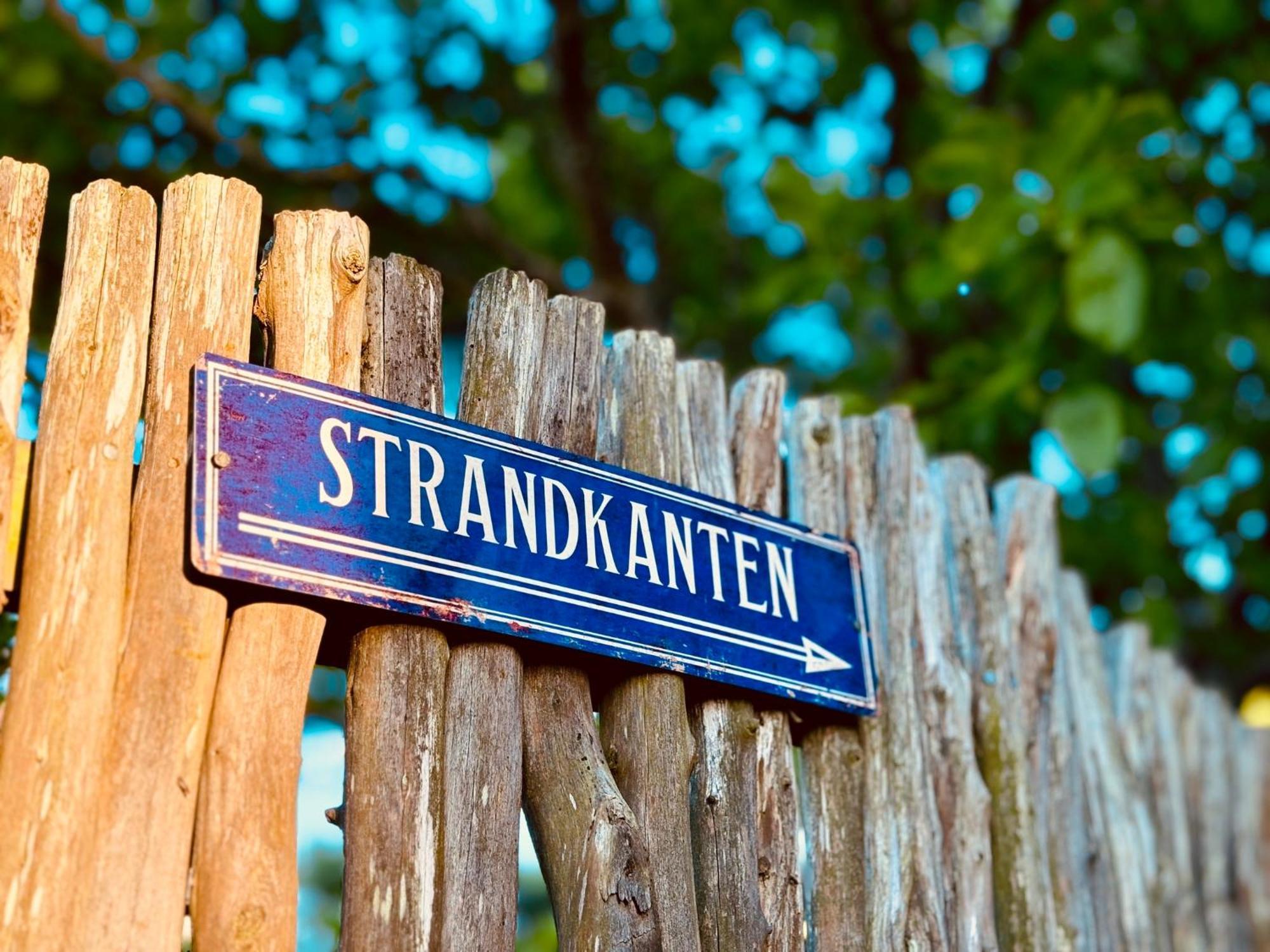 Strandkanten Apartment *